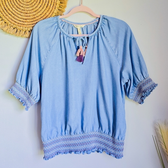 Matilda Jane Enchanted Garden Maysville Smocked Tassel Chambray Top SZ Small - Picture 2 of 13